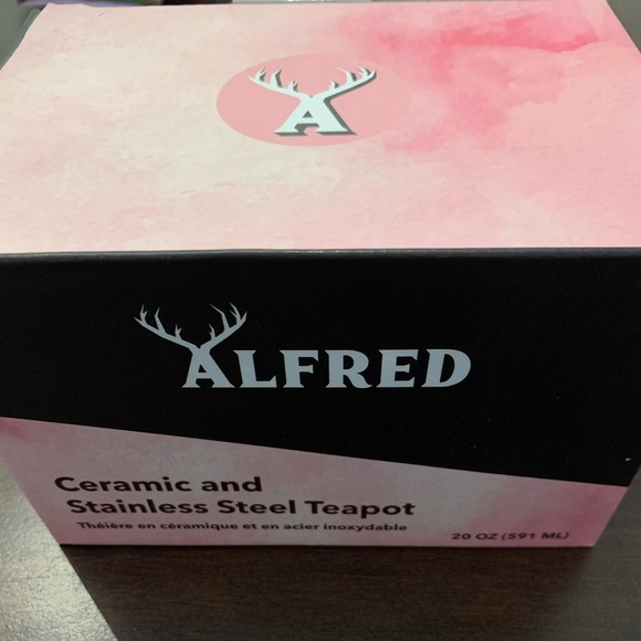 NIB Teapot - Picture 2 of 4